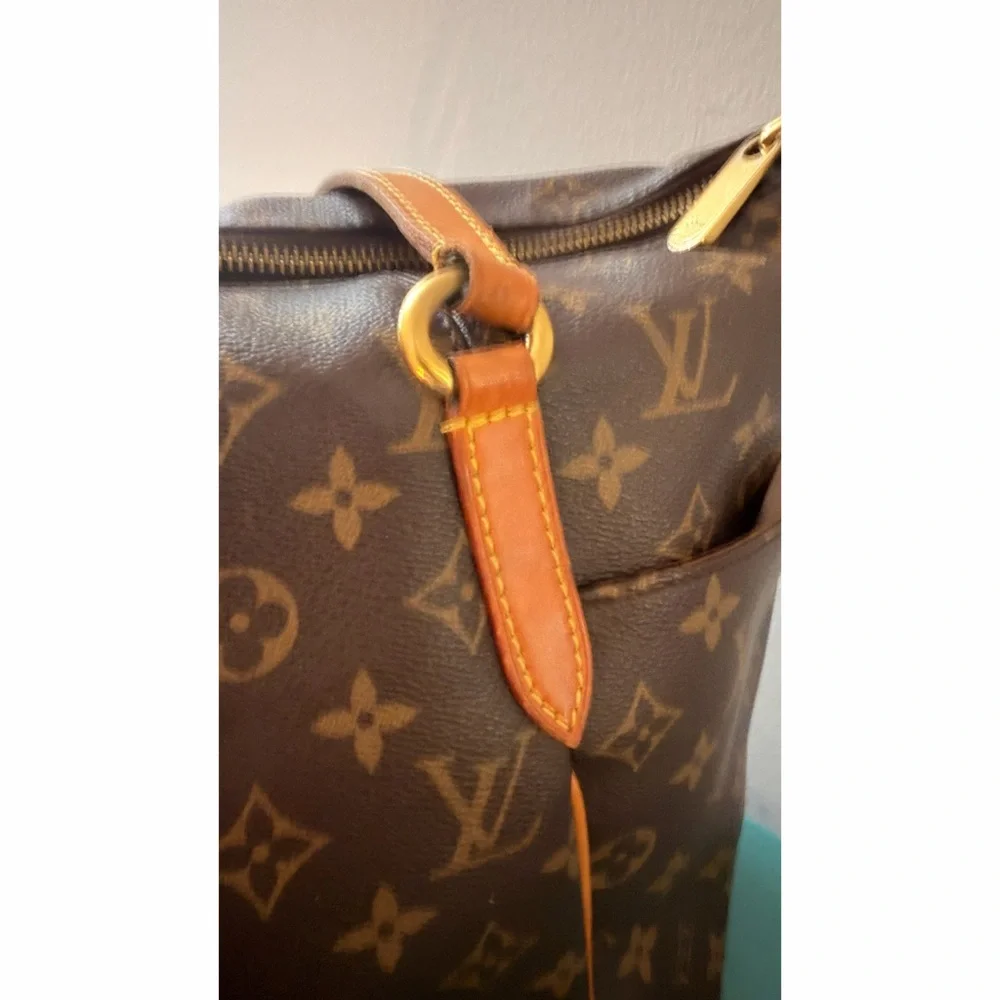 EXCELLENT Condition Louis Vuitton Monogram Totally MM - Picture 9 of 12